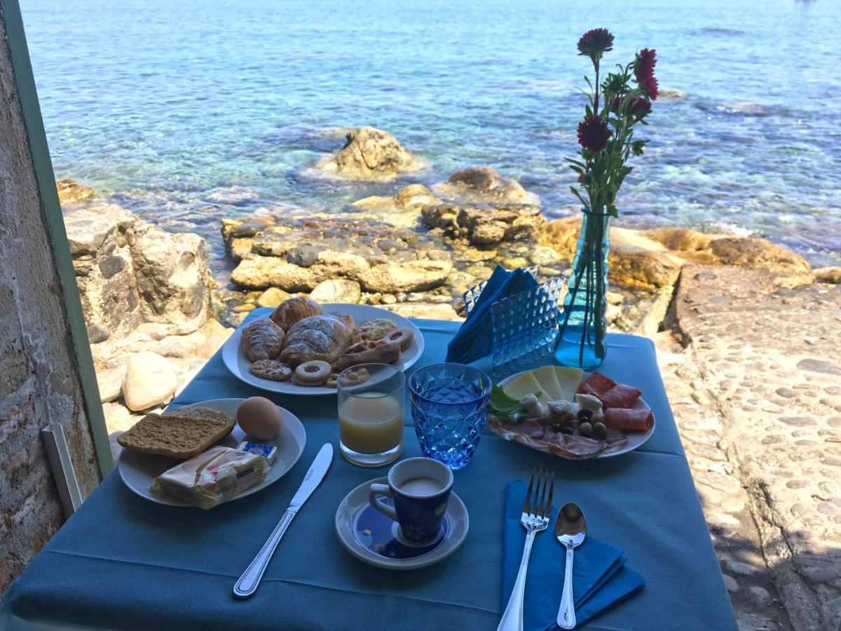 Bb Il Generale Bed & Breakfast Scilla Exterior foto