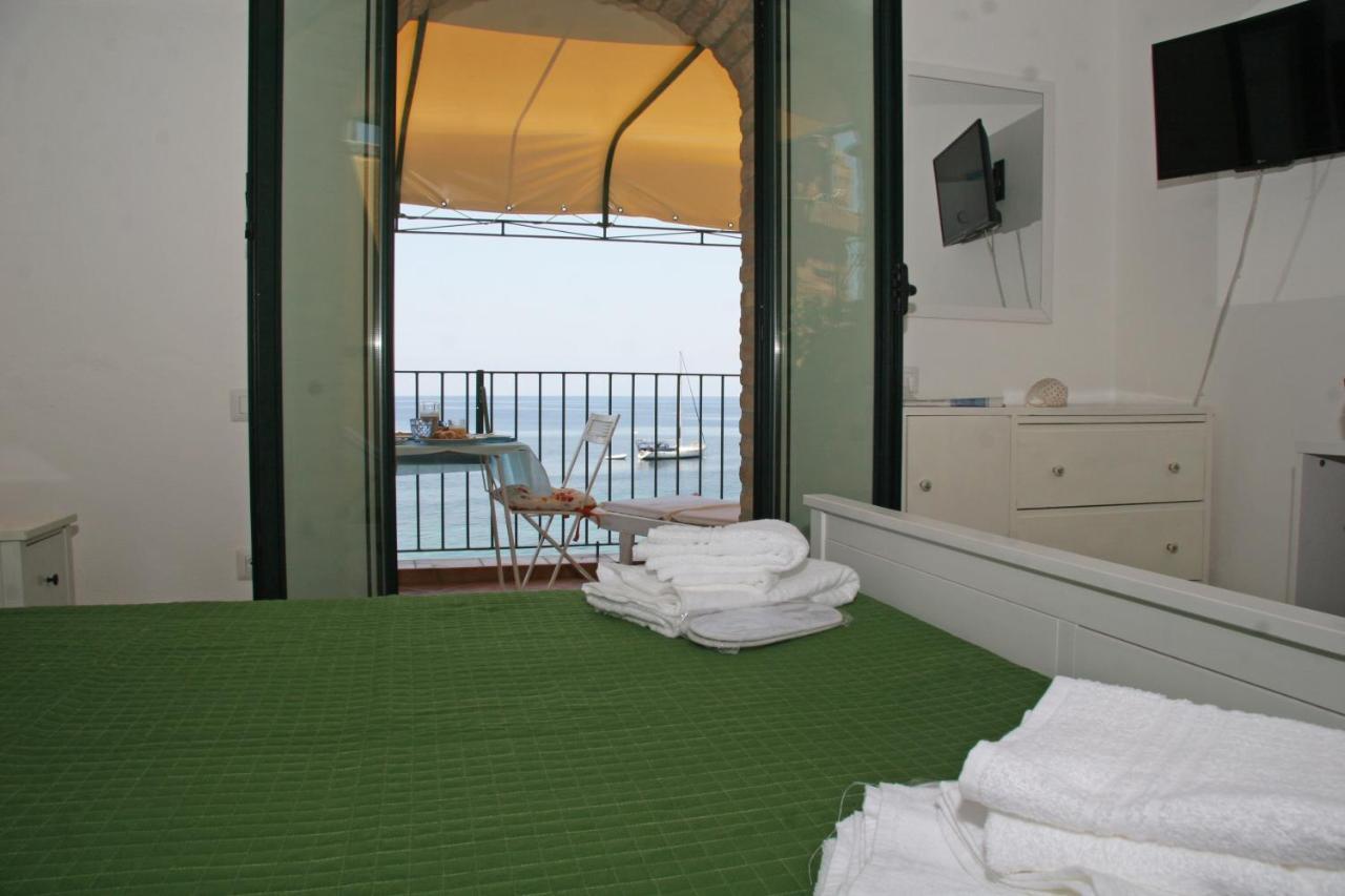 Bb Il Generale Bed & Breakfast Scilla Exterior foto